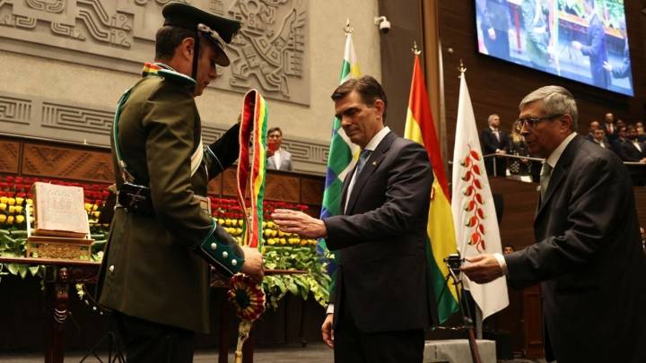 Rodrigo Paz jura como presidente de Bolivia y abre nuevo ciclo político tras 20 años de socialismo
