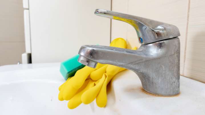 Calcium Vs Limescale: What Is The Difference In Your Bathroom Gunk?