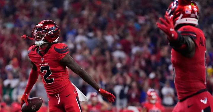 Texans get 8 sacks, Bullock forces 3 turnovers in Houston's win over Bills