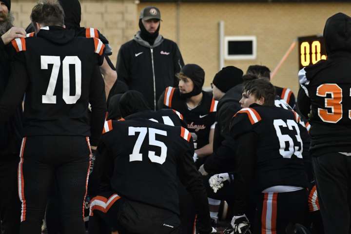 Cowboys' comeback comes short, fall 24-22 to Bottineau in state semifinals