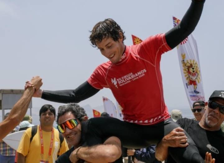 Juegos Bolivarianos 2025: Surfistas peruanos conquistan el mar con siete medallas de oro