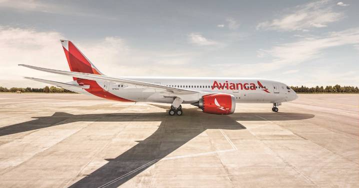 La distancia en el mercado que separa a Latam y el Grupo Abra, el posible nuevo dueño de Sky