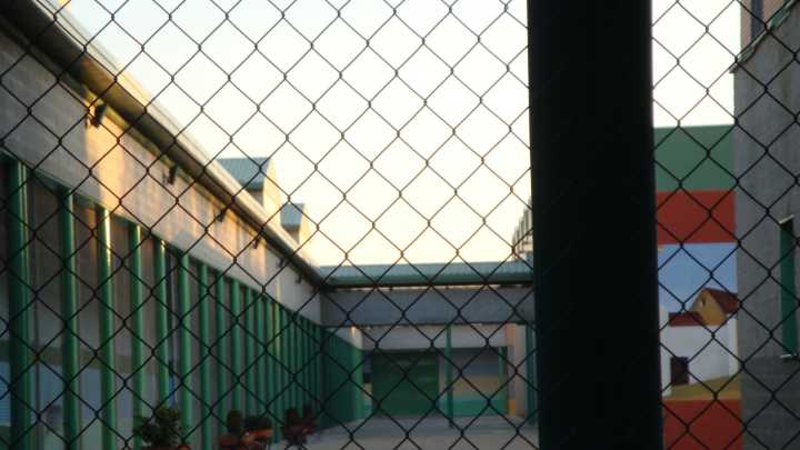 20 años de prisión por abandonar a su bebé en un contenedor en Los Palacios