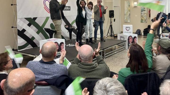 Unidas por Extremadura exhibe fuerza y llama al voto descontento del PSOE: "Le vamos a dar un susto a Guardiola"