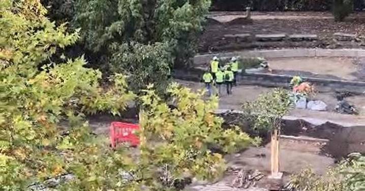 El cemento gana terreno en las obras del Jardín del Posío