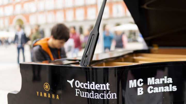 Las calles de Valencia se llenan este viernes de pianos: Dónde y cómo encontrarlos