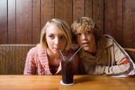 Dear Abby: Should I tell parents if I know their teen is having sex?