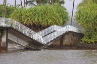 Big Island park closes after bridge collapses during maintenance