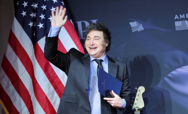 Milei llegó a Estados Unidos para participar del America Business Forum en Miami