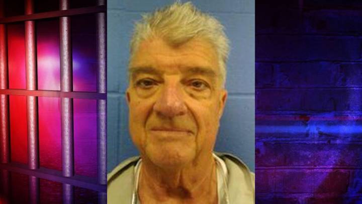 Conway doctor facing rape charge assigned $5 million bond, other conditions