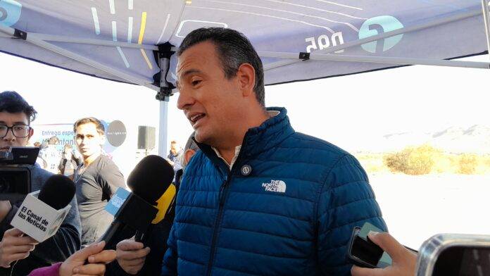 Marco Bonilla afirma que funcionarios pueden realizar actividades personales fuera de su horario laboral