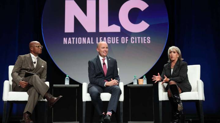 Govs. Cox and Grisham advise city leaders on dealing with political violence, fostering civility