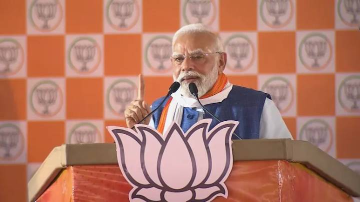 PM Modi Accuses RJD of Blocking Bihar’s Development Projects, Urges Voters to Reject ‘Jungle Raj’