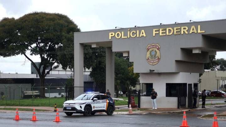 Concluye Proceso Contra Bolsonaro: Corte de Brasil Mantiene Firme Sentencia de 27 Años de Cárcel