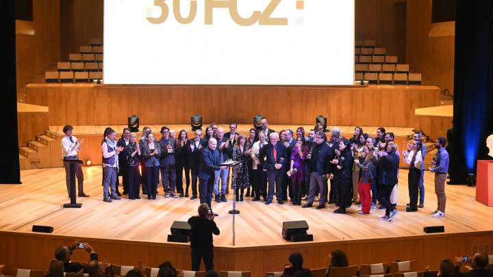 El Festival de Cine también se llena de luz prenavideña... con mensaje de Banderas incluido