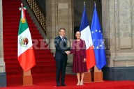 Invita Macron a CSP a visitar Francia en 2026