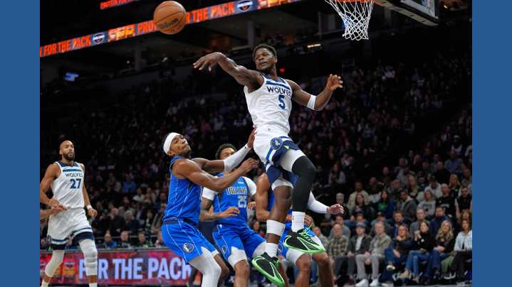 Timberwolves win for the 5th time in 6 games, beating the short