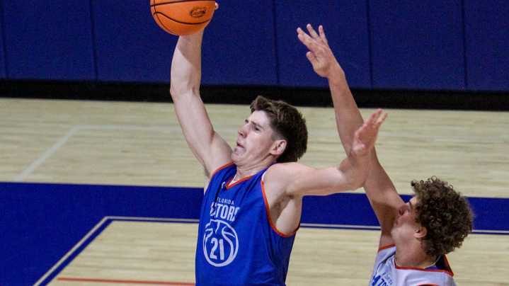 How to watch Florida basketball vs Arizona — TV channel, live stream