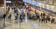 Harry Reid Airport TSA officers prepare for Turkey Day travel rush