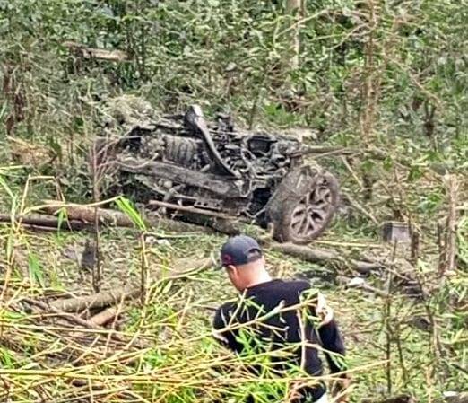 Estalló 'carrobomba' en plena vía Popayán-Cali; el ataque iba dirigido a la fuerza pública