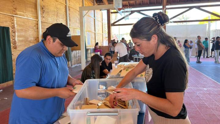 Servel entrega los primeros resultados oficiales de las Elecciones 2025