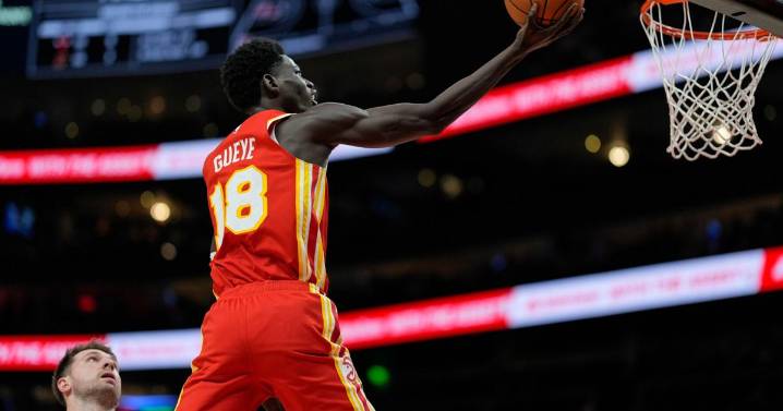 Banged-up Hawks roll to a 122-102 victory over the Lakers as Gueye scores a career