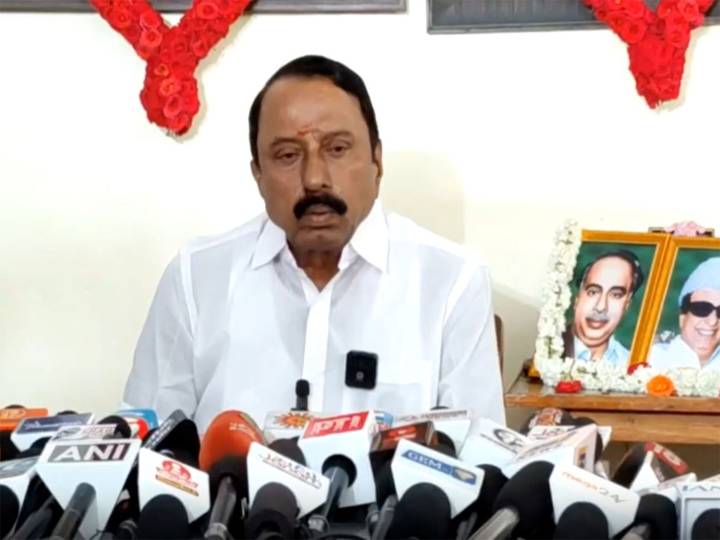 KA Sengottaiyan to approach court following AIADMK expulsion