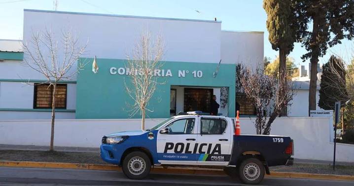 Extienden la prisión preventiva de dos mujeres que vendían droga en una casa de Añelo