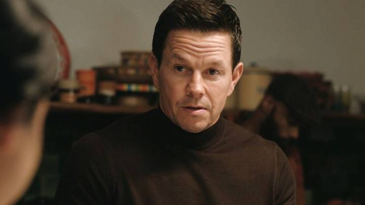 Mark Wahlberg & Apple To Remake The Norwegian Thriller Headhunters