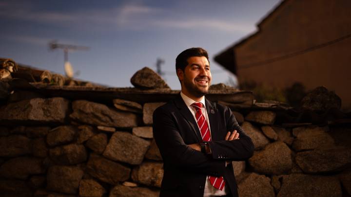 Yunquera, alcalde de El Boalo, donde la izquierda ha presentado una moción de censura con un concejal no adscrito de Vox: «Con tal de que no gobierne la derecha todo vale»