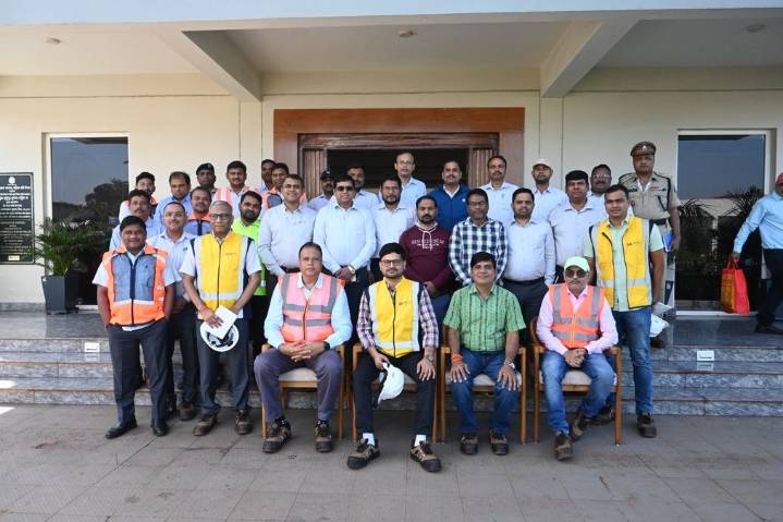 OMC MD reviews Barbil iron ore mines to boost efficiency, transparency and capacity expansion