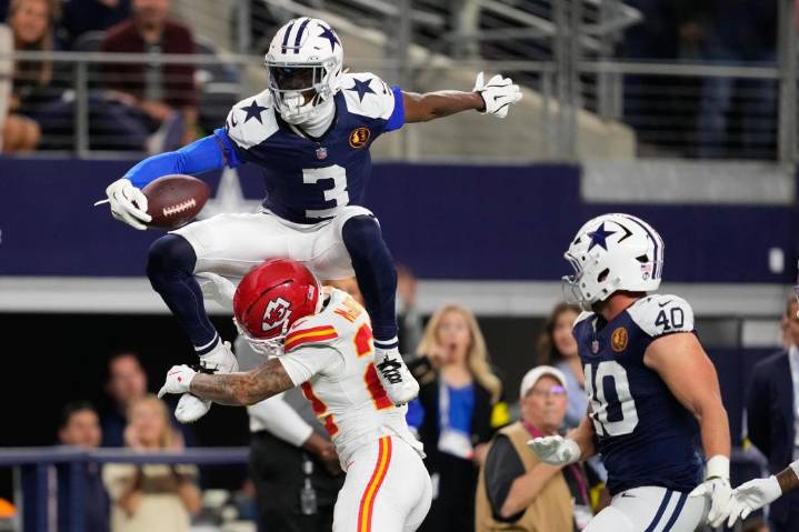 Cowboys de Prescott superan la magia de Mahomes y vencen 31-28 a Chiefs en Día de Acción de Gracias – Chicago Tribune