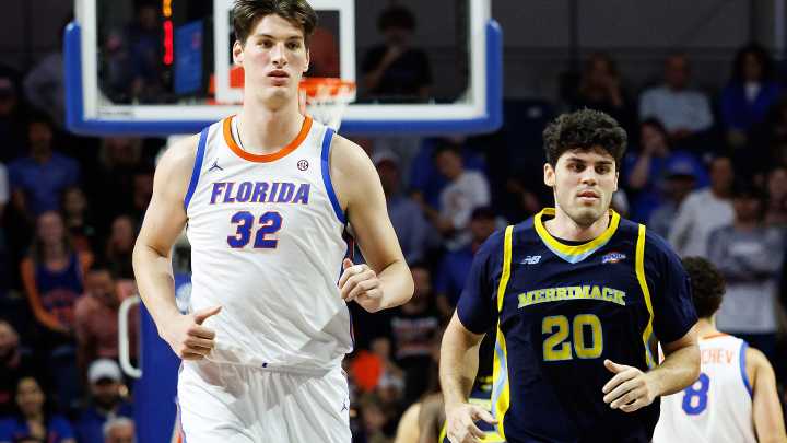 Florida basketball's Olivier Rioux soars to new heights