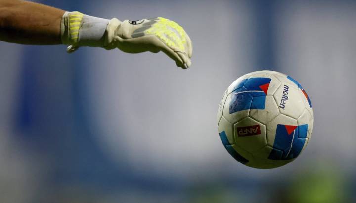 Escándalo por denuncia de arreglo de partido en el fútbol chileno: DT de uno de los clubes involucrados dio a conocer el hecho