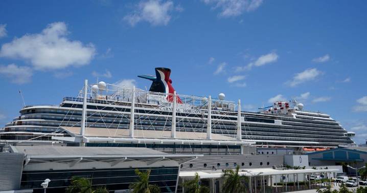 Speculation intensifies in the death of a Florida high schooler on a cruise