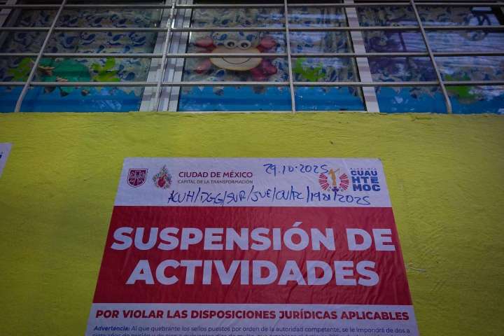 Bloqueo en Insurgentes: exigen reabrir la Casa de las Mercedes y el regreso de las menores