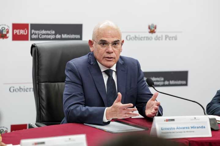 Premier descarta “ley mordaza” y asegura que la prensa es clave contra el crimen