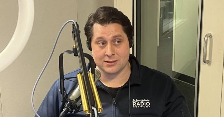 KMOX sportscaster Matt Pauley is back after health emergency