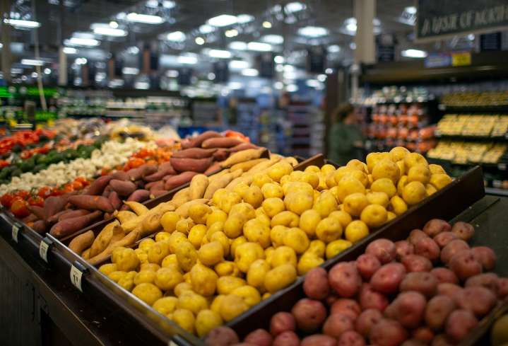 Which Portland-area grocery stores are open on Thanksgiving? Here’s a rundown