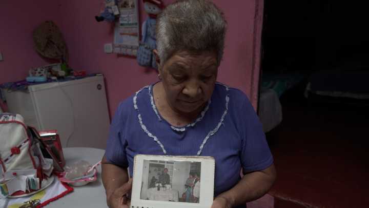 Restos de dos de las víctimas de desaparición forzada ligados al caso de 'Lucho' Herrera ya están siendo entregados por la Fiscalía