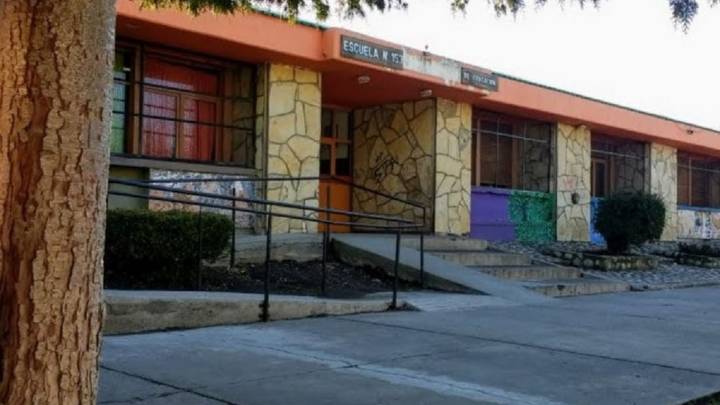 La escuela 153 está sin clases por agresiones a sus directivos y docentes