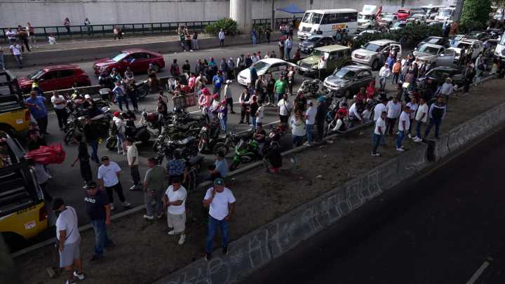 Transportistas Anuncian Bloqueos Para Este Lunes 10 de Noviembre 2025: ¿Qué Piden?