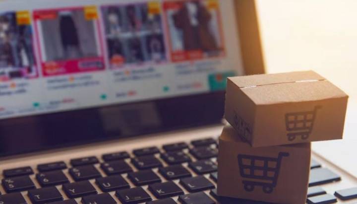 Shein, AliExpress, Temu y Wish en la mira por venta de muñecas sexuales para pedófilos en Francia