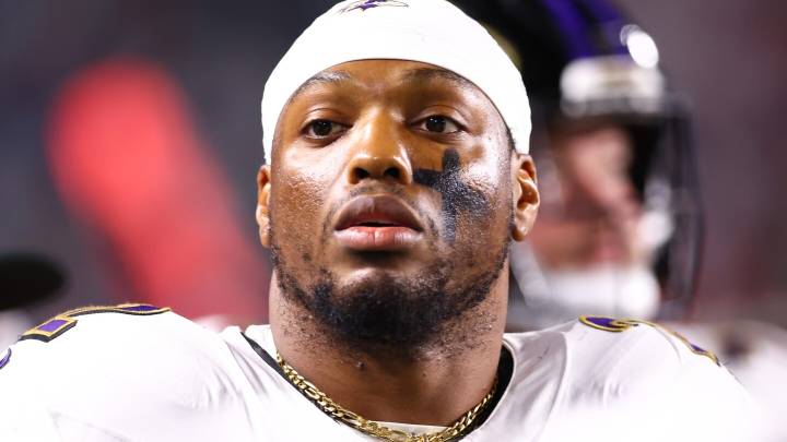 Derrick Henry needs 72 yards to match his high-school total of 12,124 rushing yards