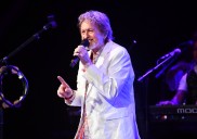 Acclaimed prog-rock singer is bringing tour to Hershey