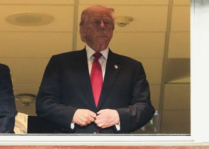 NFL fans give Trump an unmistakable reception when he appears at game