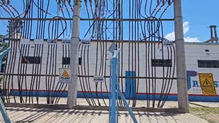 Un ladrón escapó tras intentar robar cables de alta tensión en el barrio 9 de Julio