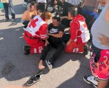 Auto impacta una moto en Abastos de Gómez Palacio, hay una mujer lesionada