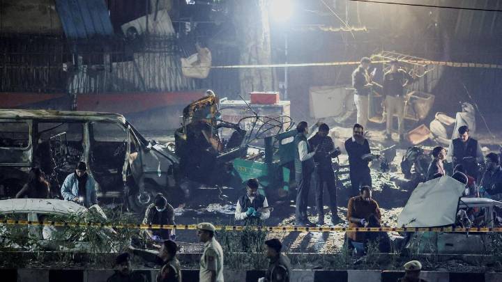 What do forensic experts do after blasts?
