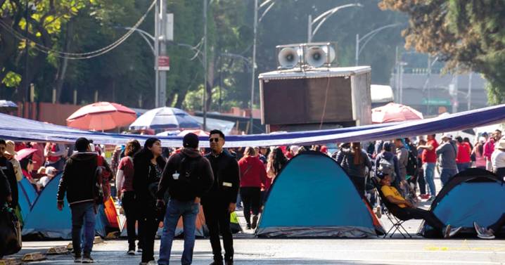 La CNTE logra acercamiento, pero amaga con boicotear el Mundial